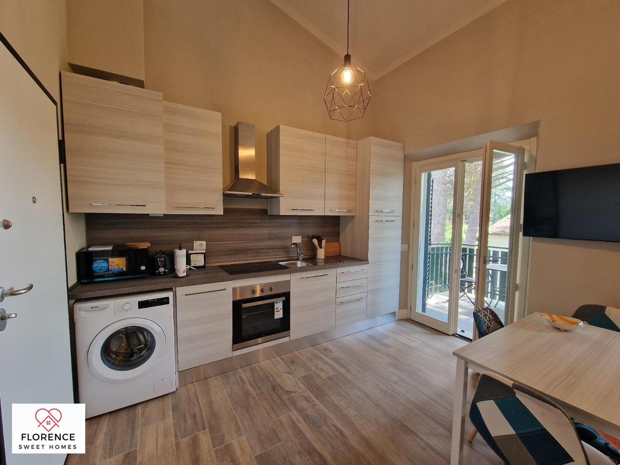 Lella Apartment With Free Parking By Florence Sweet Homes Esterno foto