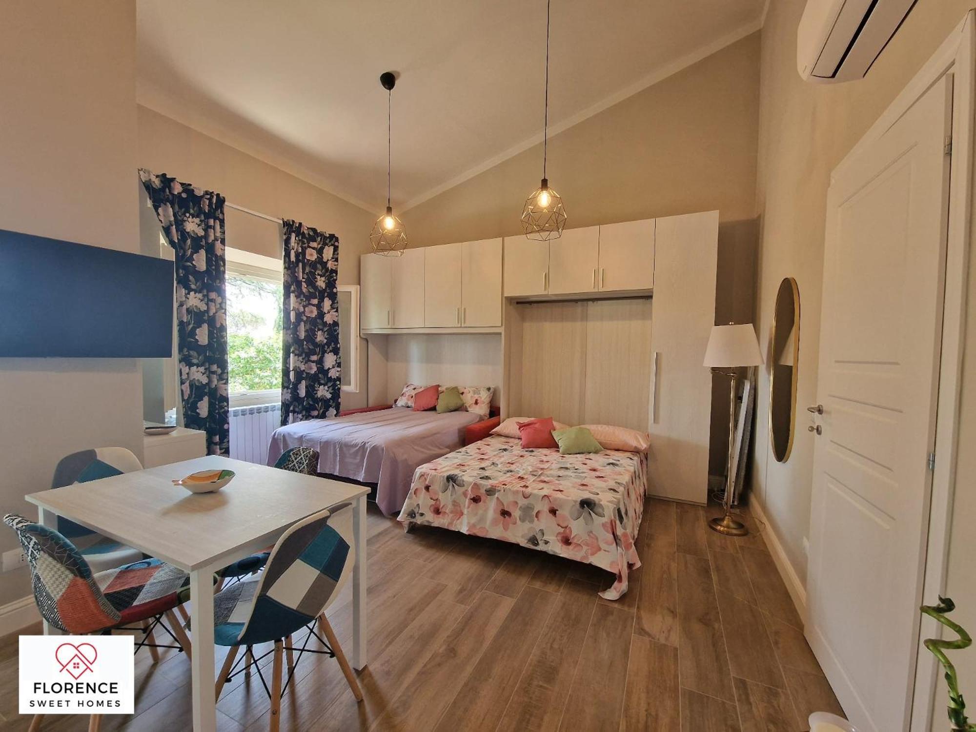 Lella Apartment With Free Parking By Florence Sweet Homes Esterno foto